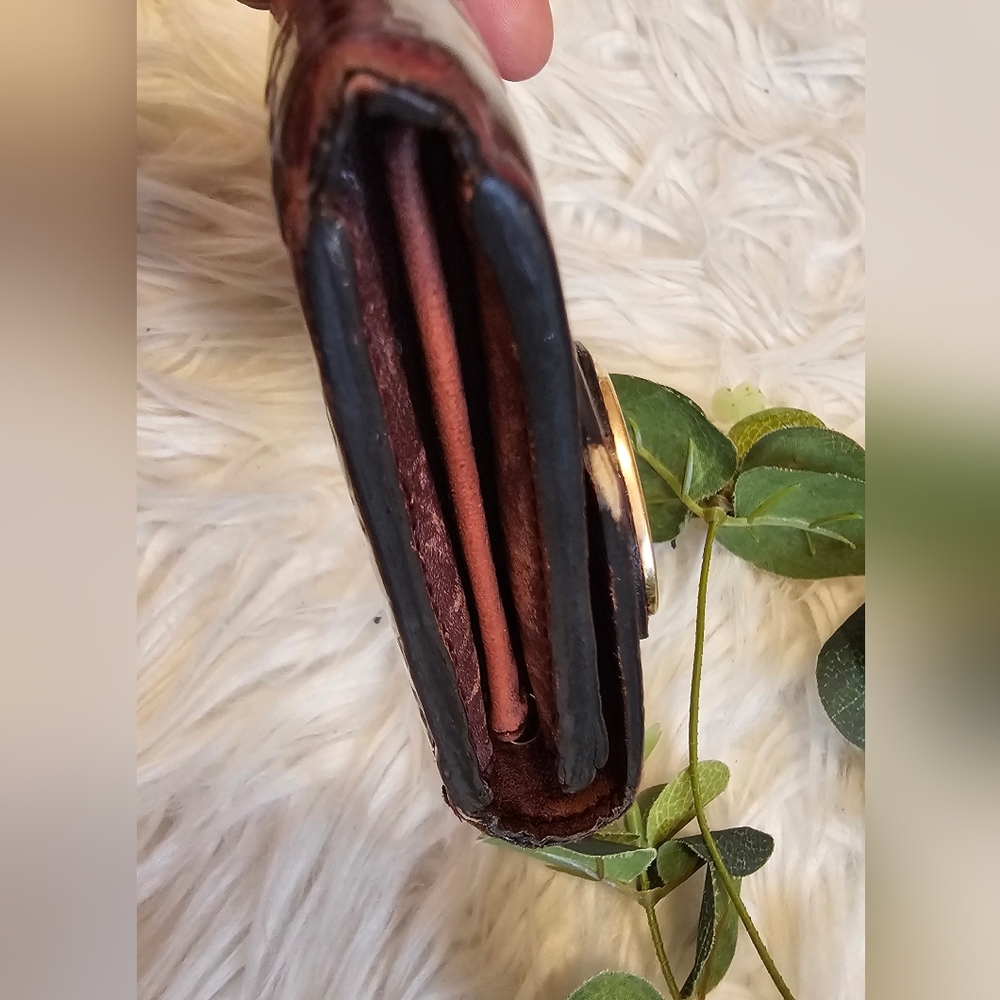 Gucci Wallet - Picture 12 of 16